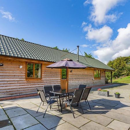 Ploony Hill Lodge Bleddfa 外观 照片