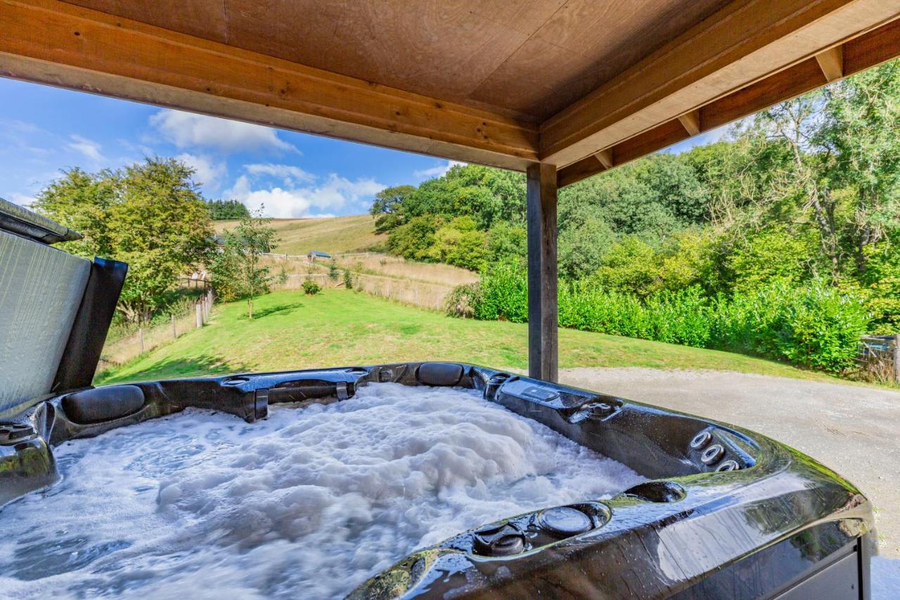 Ploony Hill Lodge Bleddfa 外观 照片